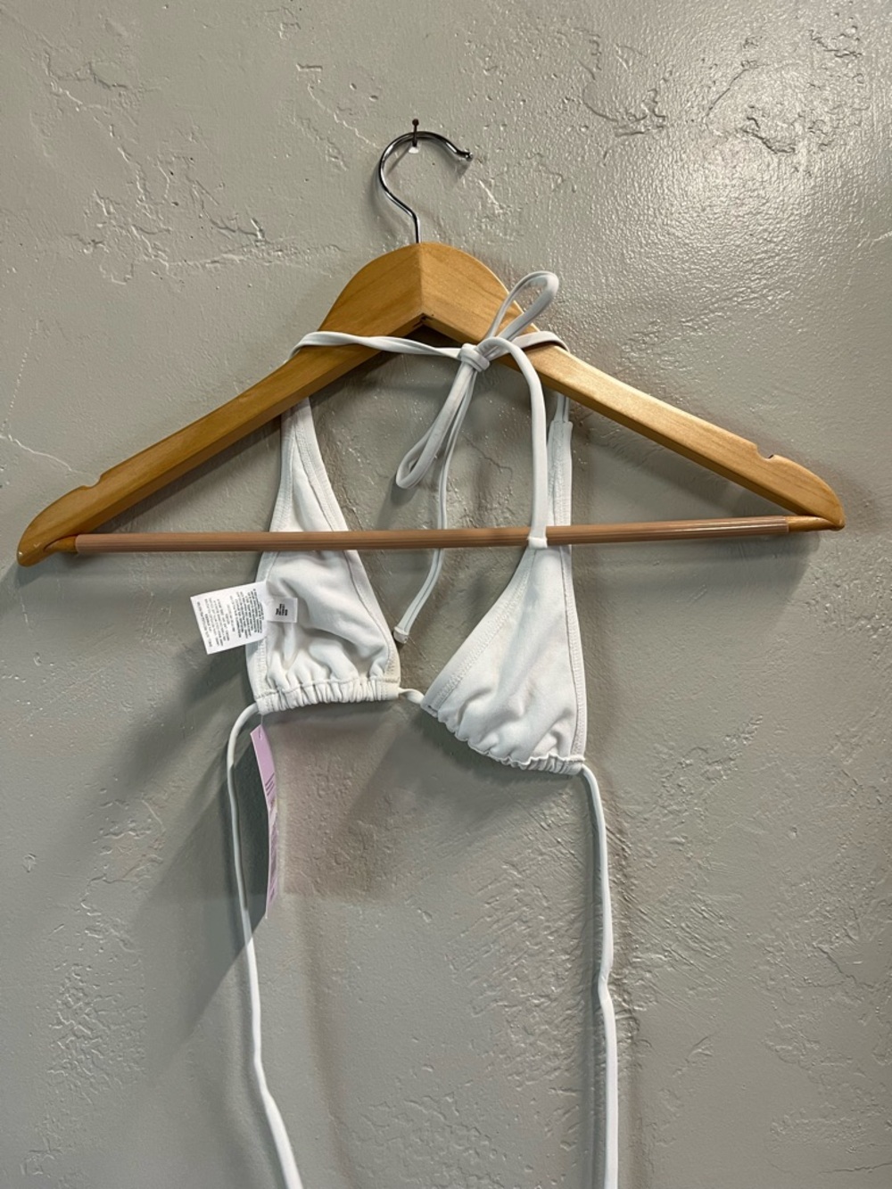 Wild Fable Women’s White Triangle Bikini Top XS (0-2) NWT - Picture 3 of 6